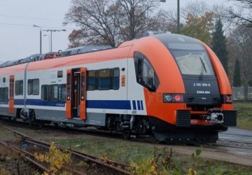 Informacja w sprawie dodatkowych połączeń kolejowych na trasie  Ptaszkowa - Nowy Sącz - Ptaszkowa.
